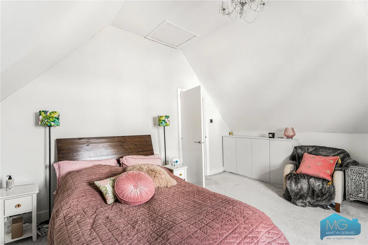 Bellevue Road, London, N11, photo 8
