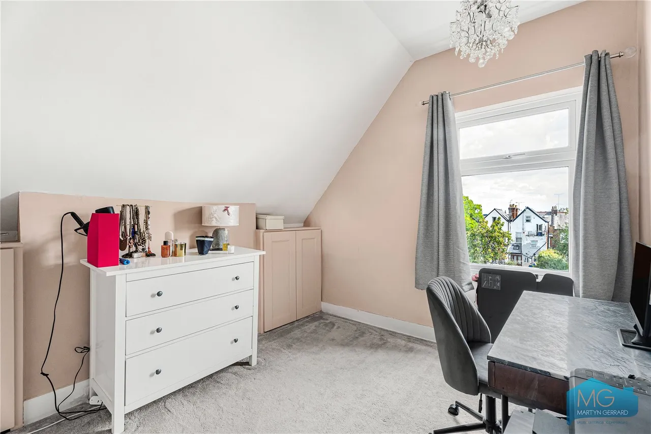 Bellevue Road, London, N11, photo 9