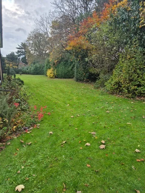 Furrows Place, CR3, photo 5