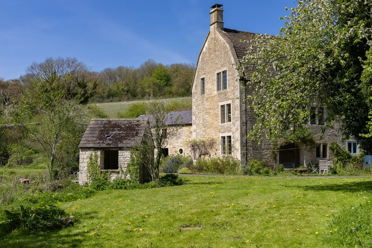 Longdean, Yatton Keynell, SN14, photo 77