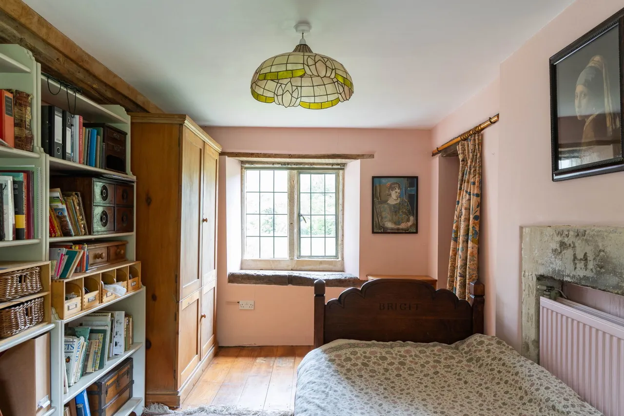 Longdean, Yatton Keynell, SN14, photo 63