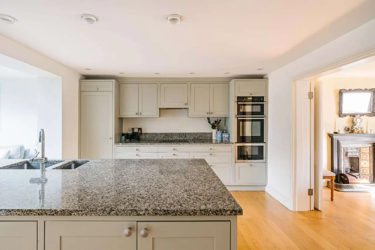 Northchurch Road, London, N1 4EJ, photo 11