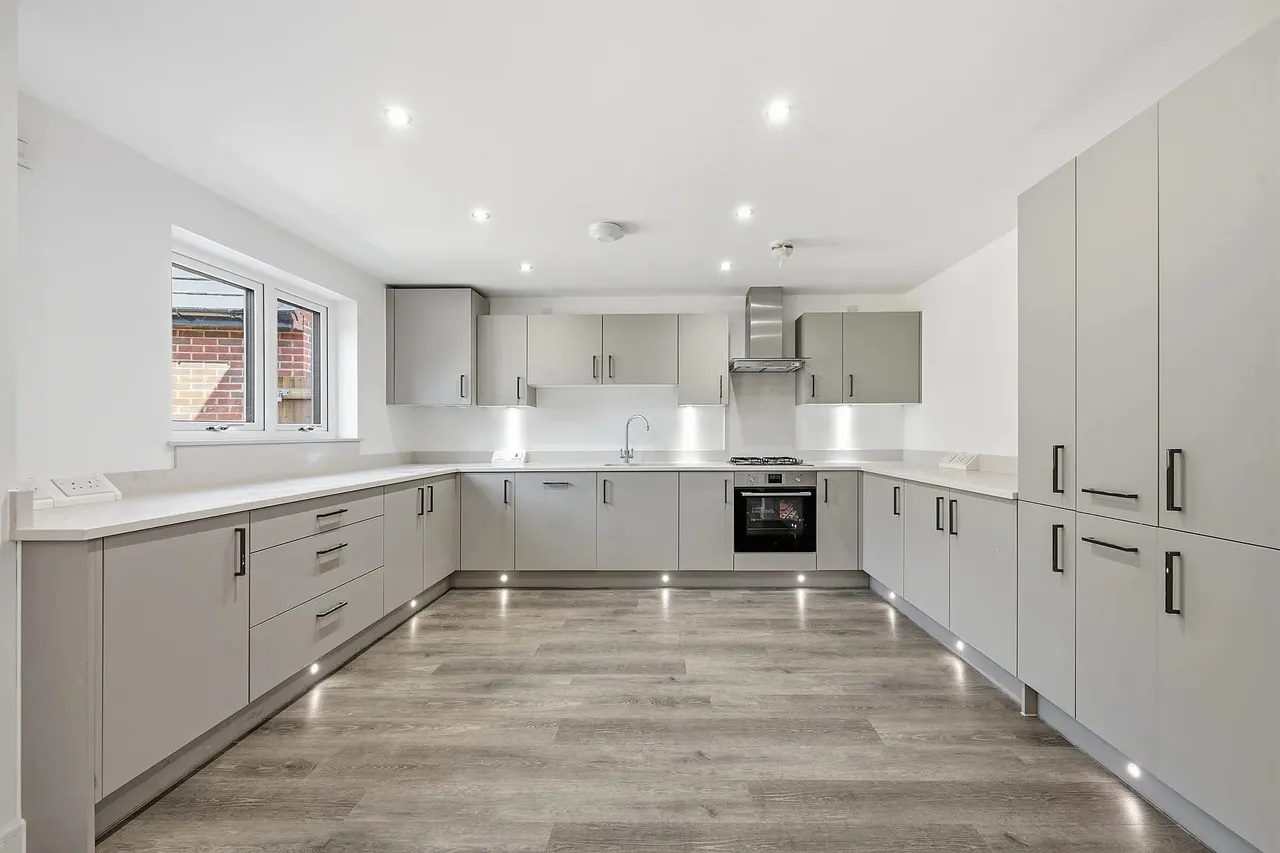 Timbold Drive, Milton Keynes, MK7, photo 4