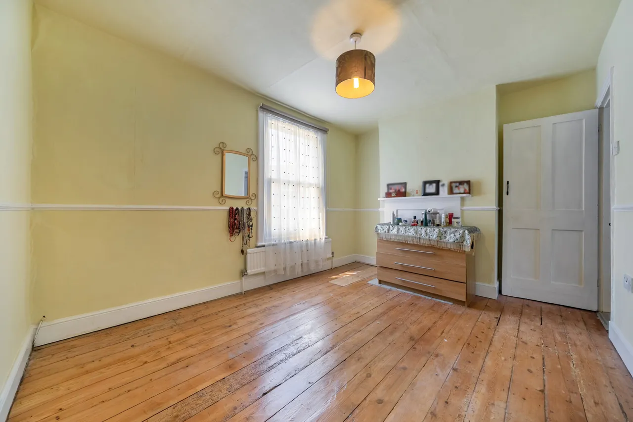 Sutcliffe Road, SE18, photo 5