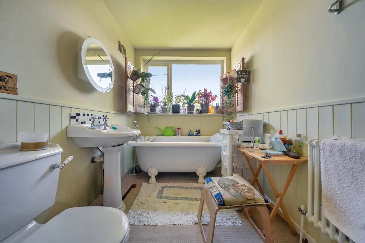 Sutcliffe Road, SE18, photo 7
