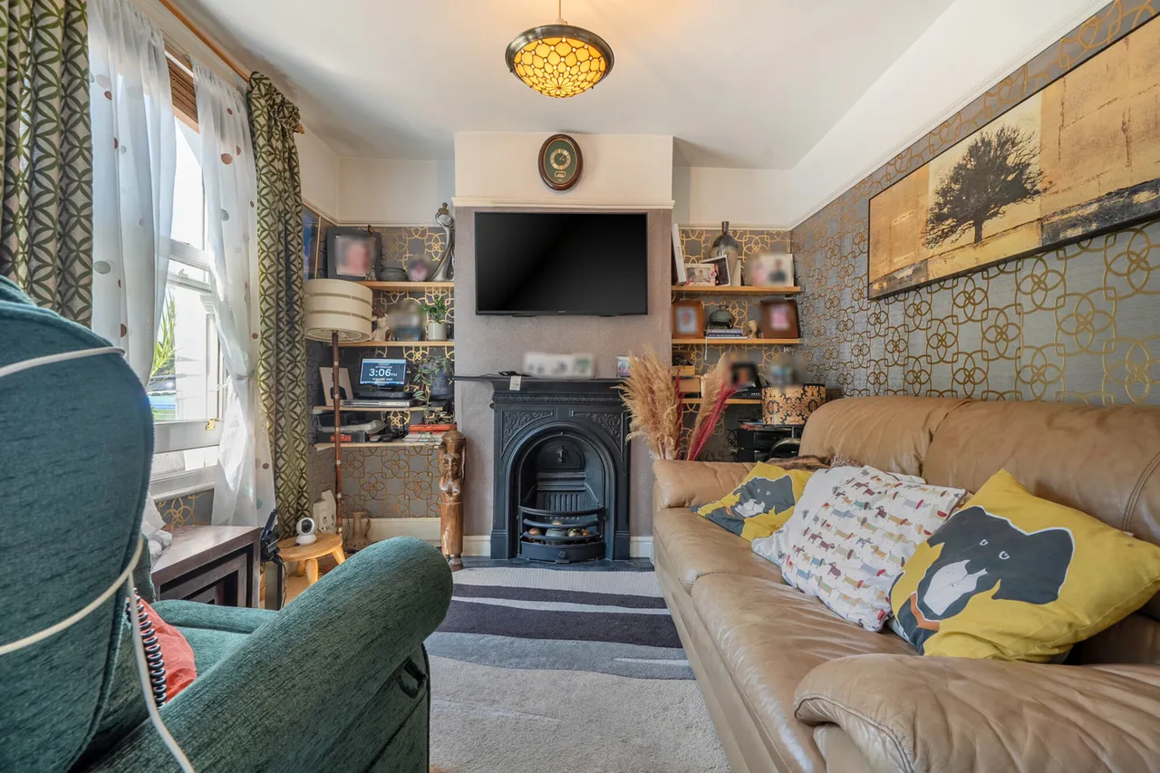 Sutcliffe Road, SE18, photo 12