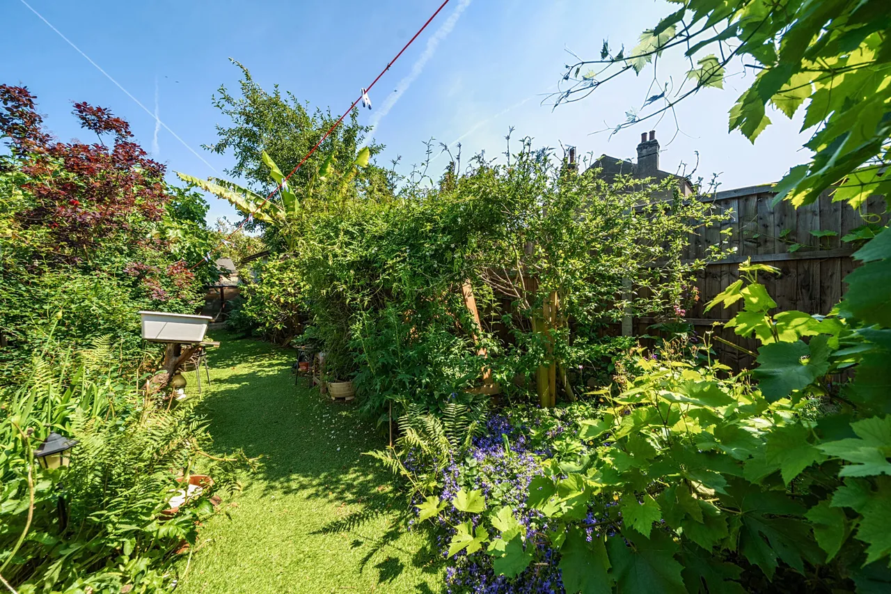 Sutcliffe Road, SE18, photo 4