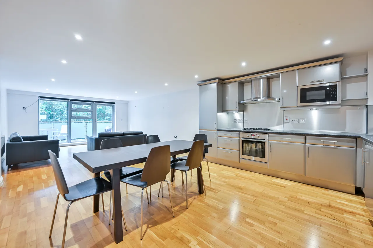 392 Rotherhithe Street, photo 3