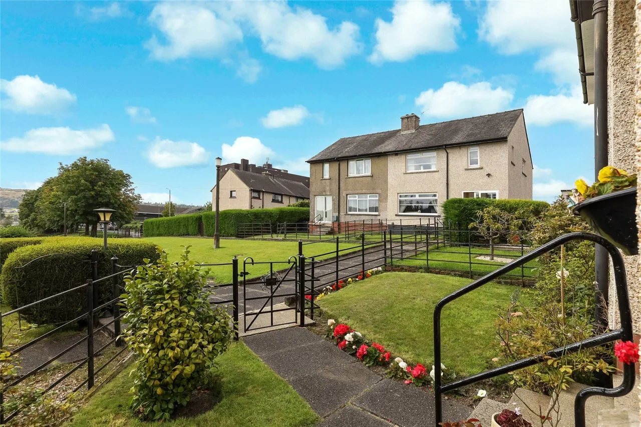 Larkfield Road, Greenock, Inverclyde, PA16, photo 16