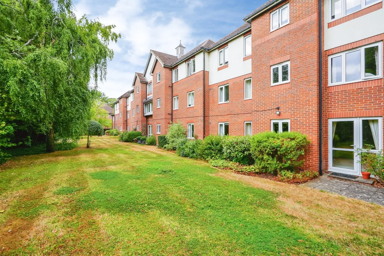 London Road, Headington, OX3, photo 16