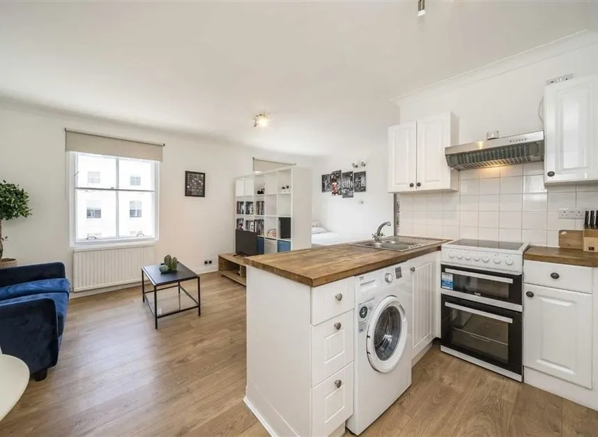 Belgrave Road, Westminster, SW1V, photo 2