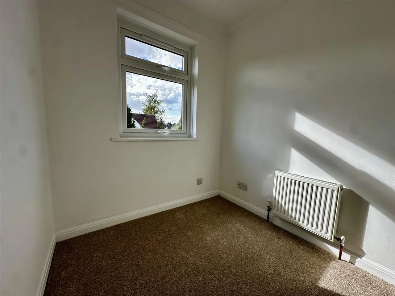 Pippin Row, Calne, SN11, photo 7