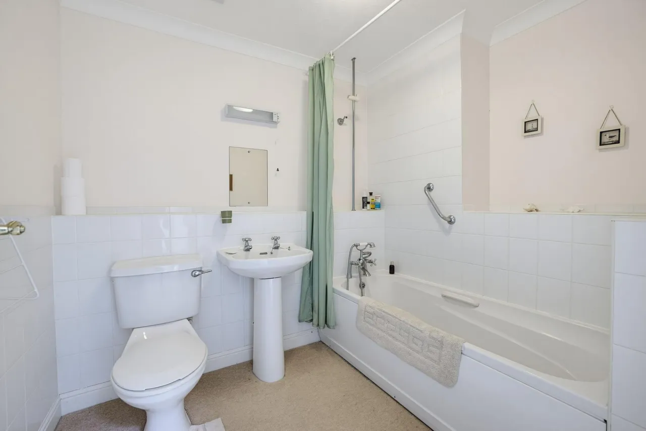 Hodders Way, Cargreen, PL12, photo 15