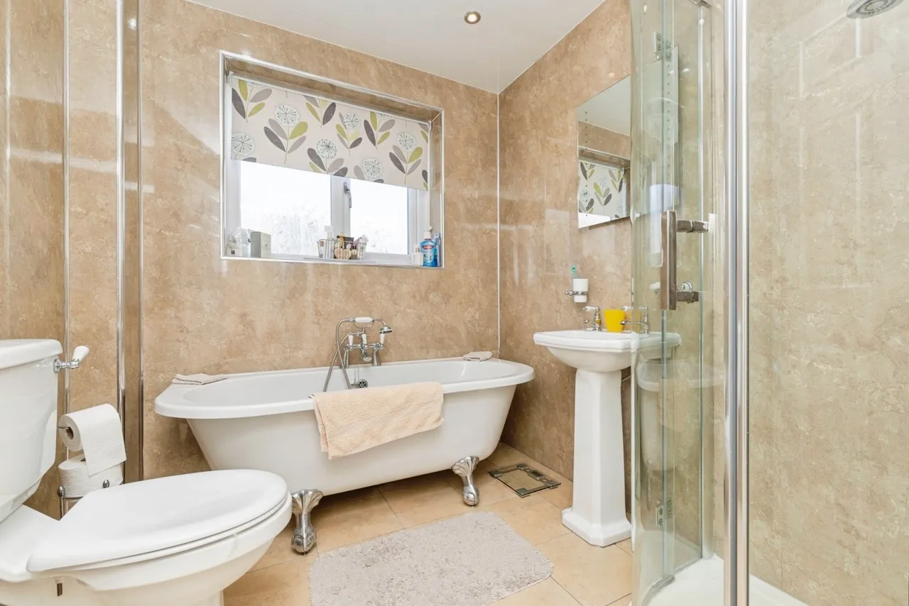 Glenburn Close, Washington, Tyne and Wear, NE38, photo 17