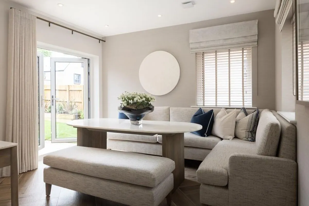 Brooklands Grove, Weybridge, KT13, photo 6