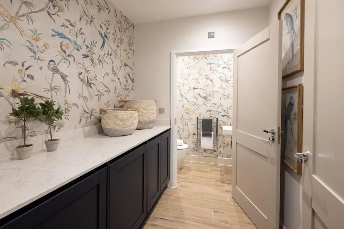Brooklands Grove, Weybridge, KT13, photo 7