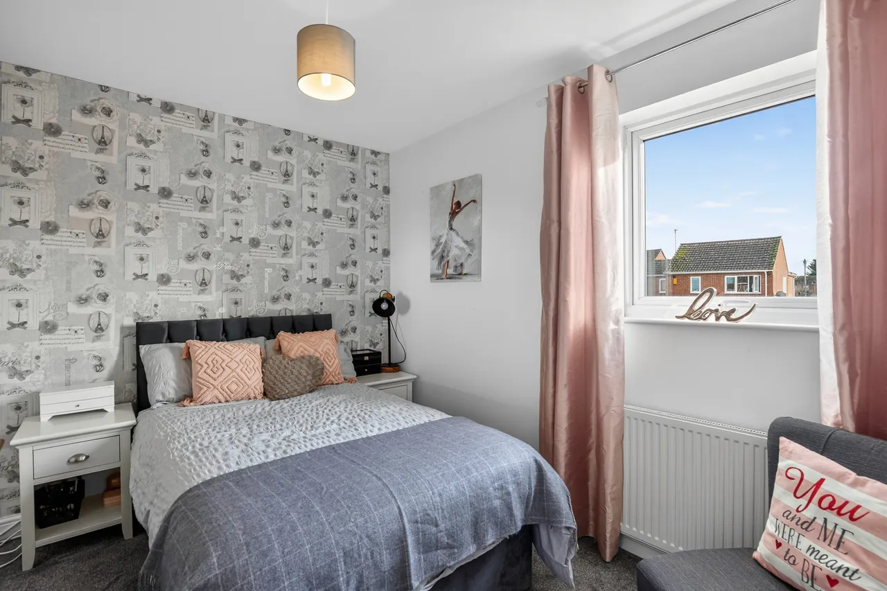 Gould Drive, Tewkesbury, GL20, photo 10
