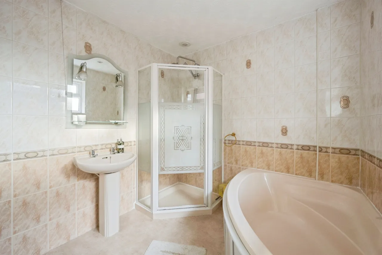 Ambleside Crescent, Sprotbrough, DN5, photo 11