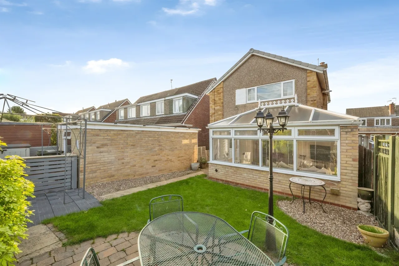 Ambleside Crescent, Sprotbrough, DN5, photo 13