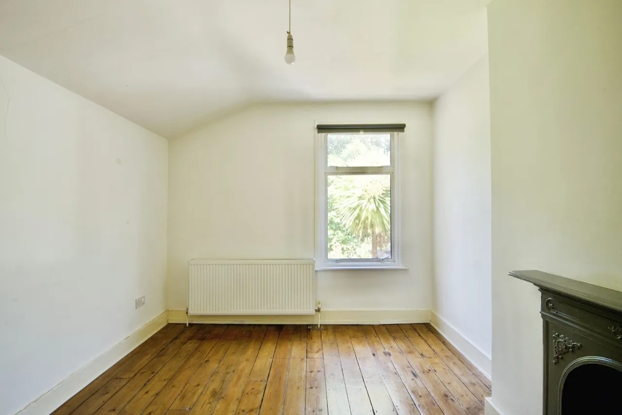 East Avenue, Manor Park, E12, photo 10