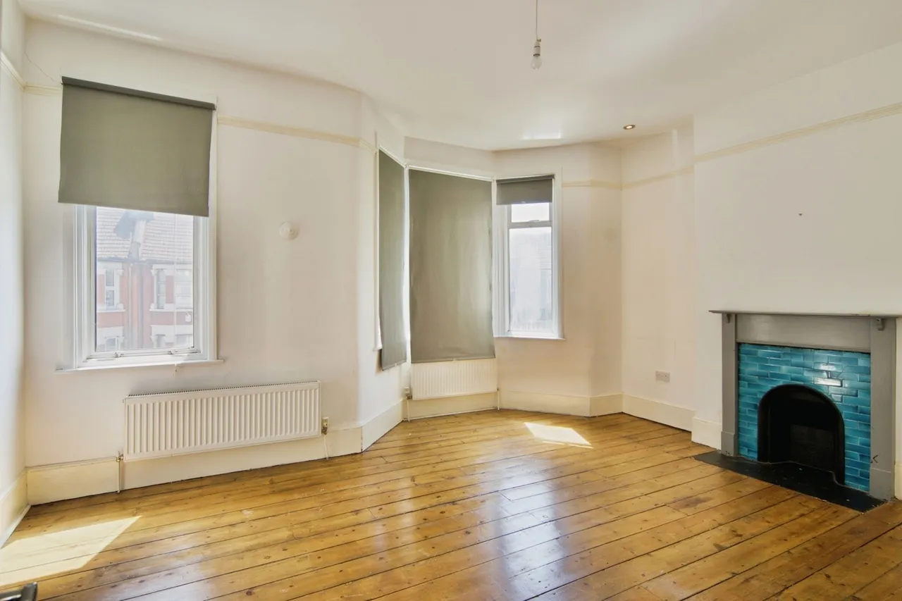 East Avenue, Manor Park, E12, photo 7
