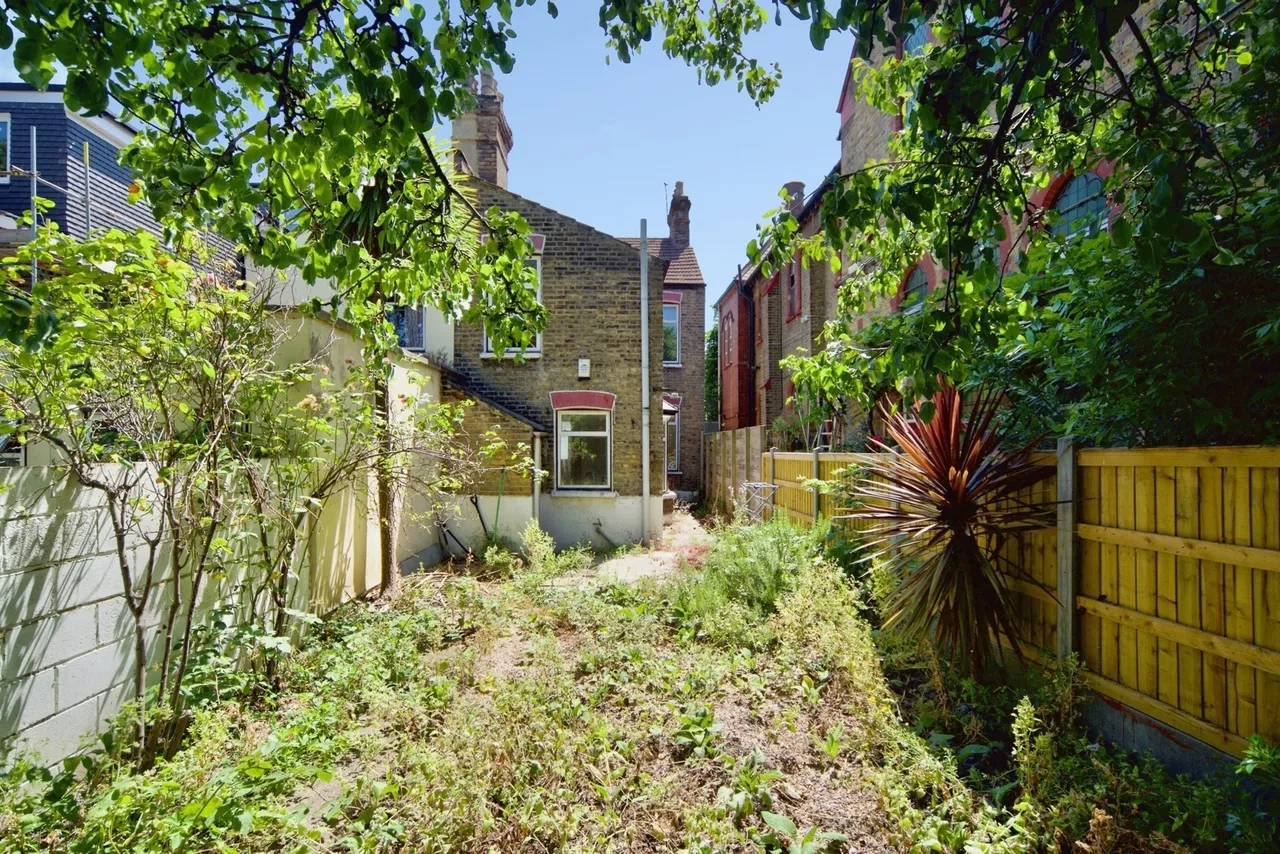 East Avenue, Manor Park, E12, photo 14