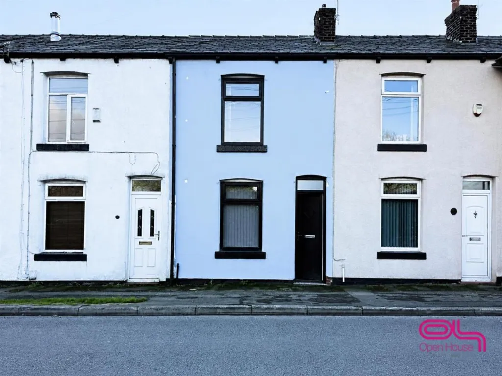 2 bed house to rent, St. Johns Road, Lostock, BL6