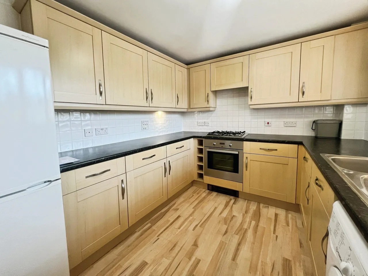 Elvetham Rise, Chineham, Basingstoke, Basingstoke, RG24 8ET, photo 3