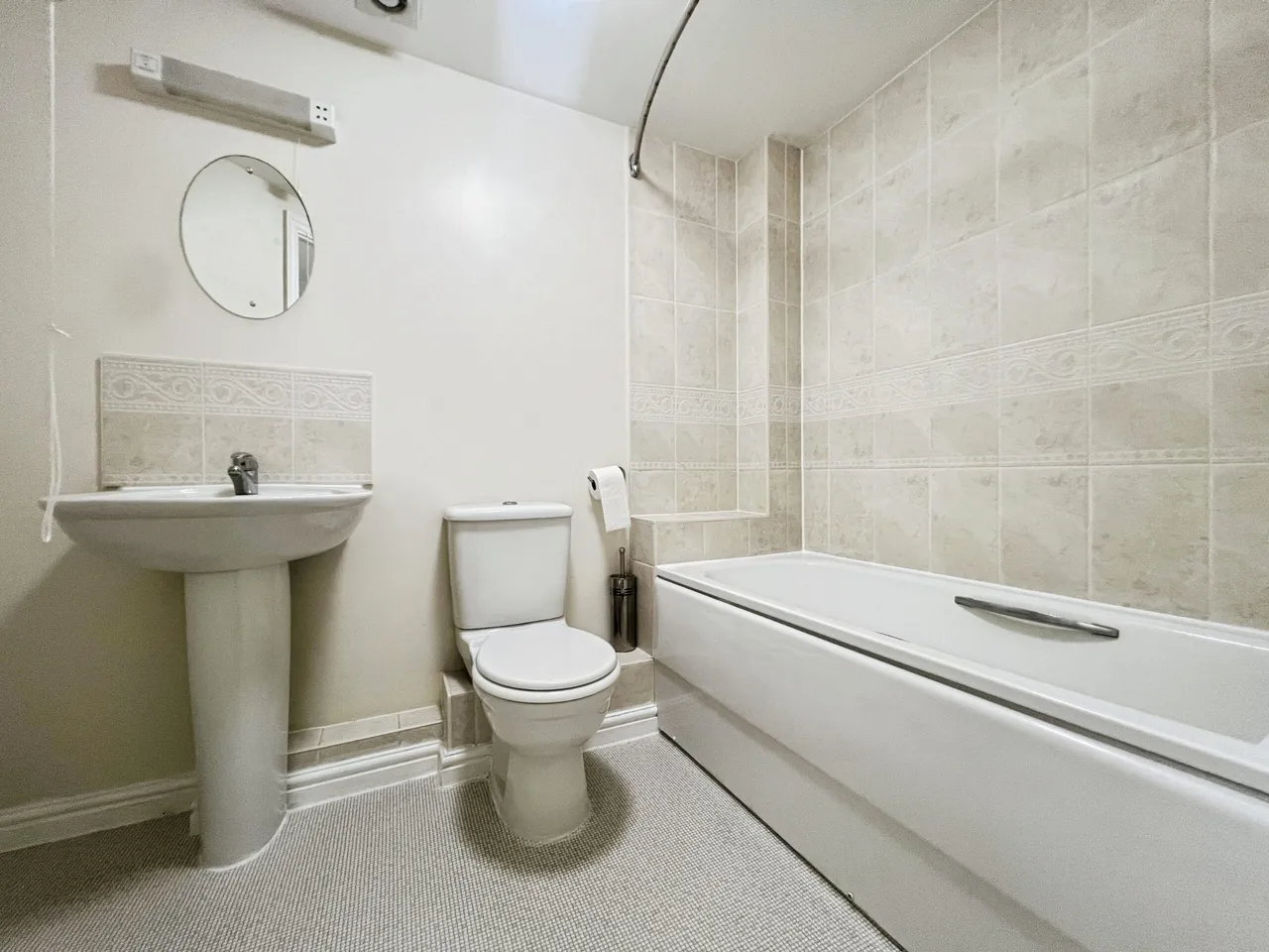 Elvetham Rise, Chineham, Basingstoke, Basingstoke, RG24 8ET, photo 9