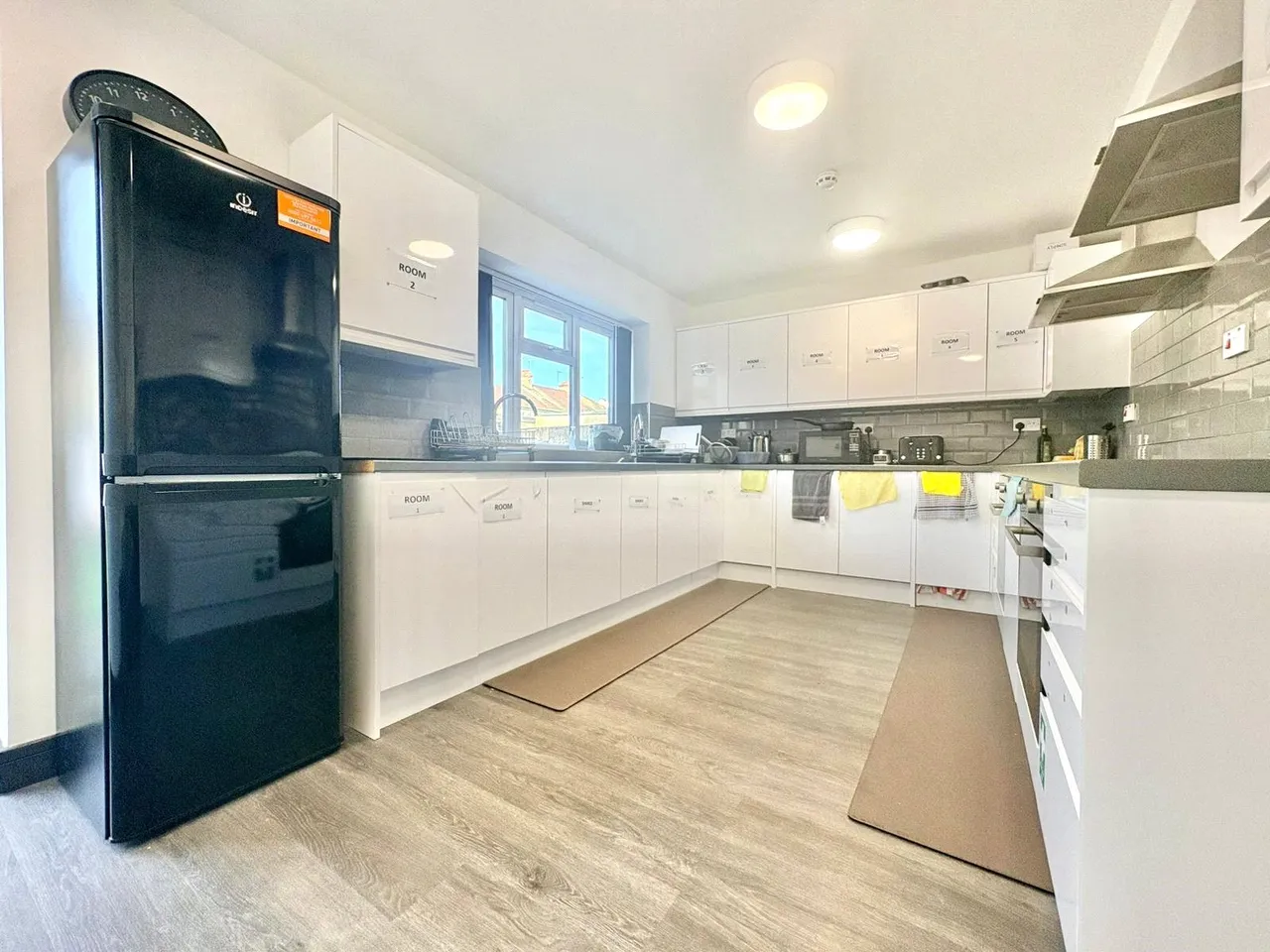 Wellington Avenue, Hounslow, TW3, photo 6