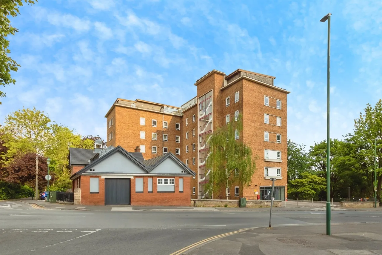 1 bed flat for sale — Woodborough Road, NOTTINGHAM