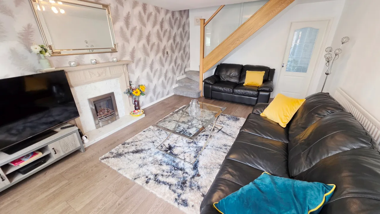 Sutton Drive, Droylsden, M43, photo 3