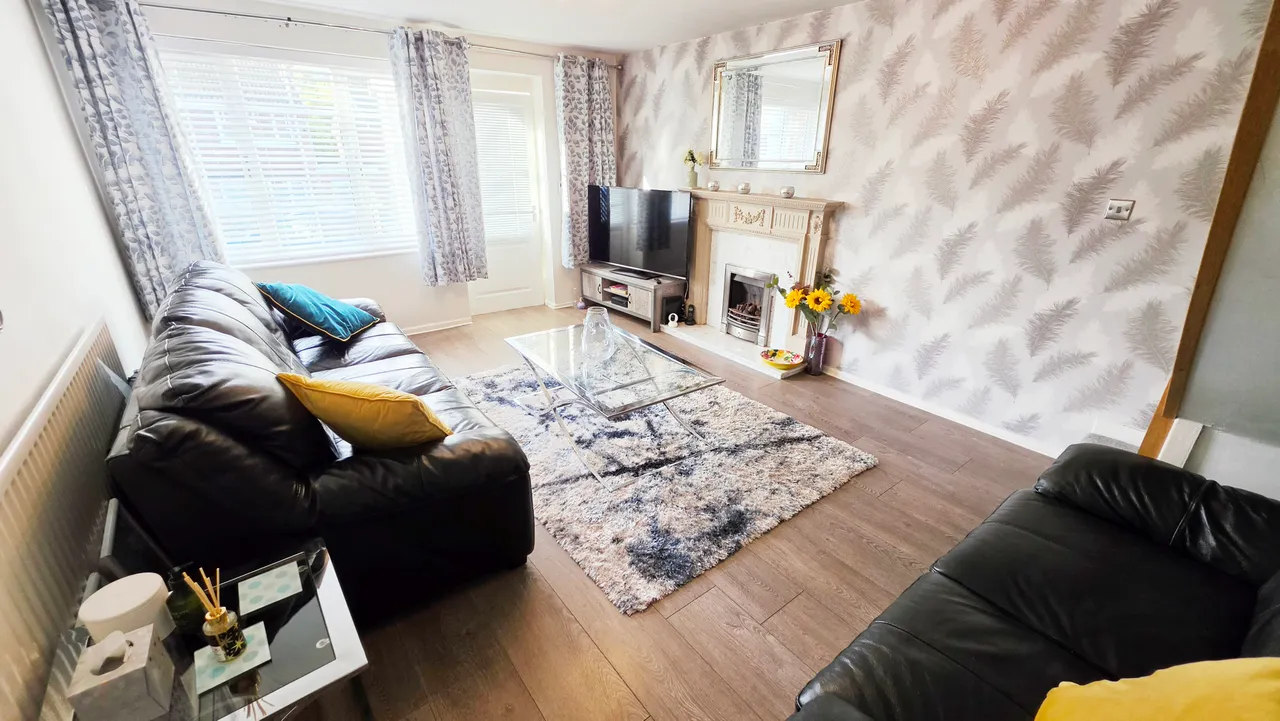 Sutton Drive, Droylsden, M43, photo 4
