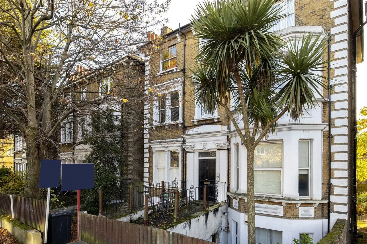 Christchurch Road, London, SW2, photo 2