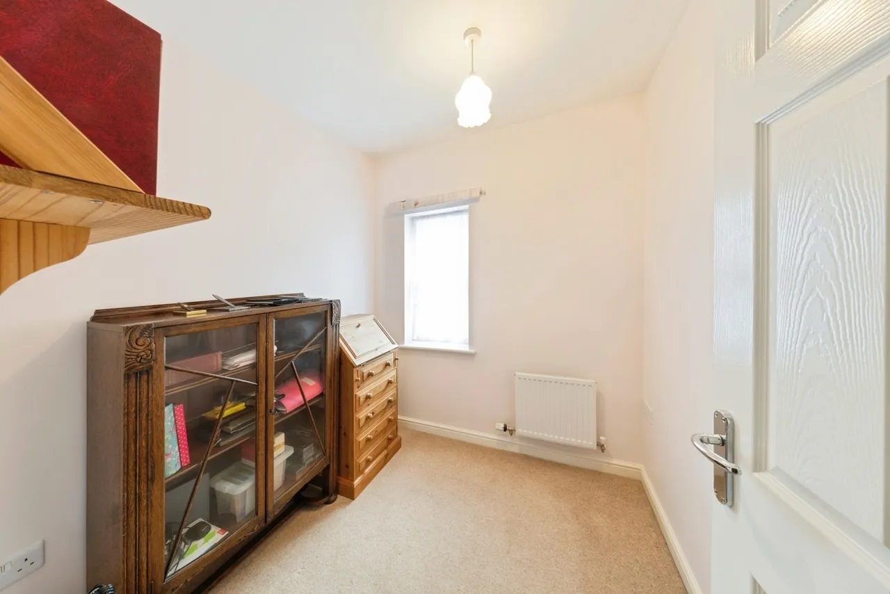 Barr Piece, Wolverton, Milton Keynes, Buckinghamshire, MK12, photo 14