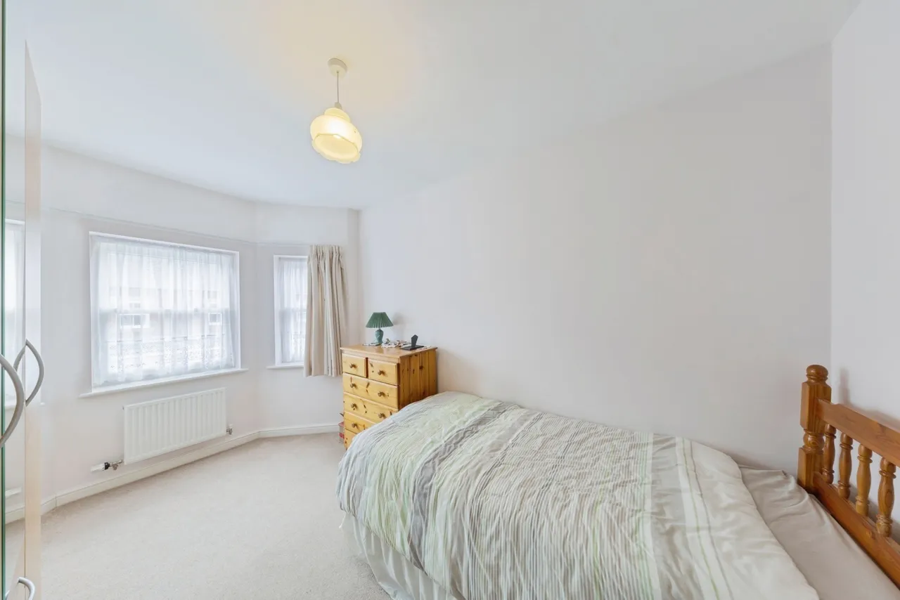 Barr Piece, Wolverton, Milton Keynes, Buckinghamshire, MK12, photo 7
