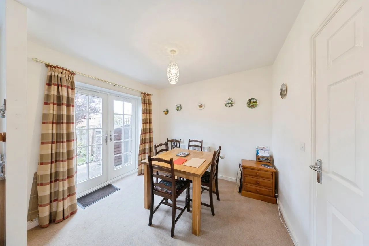 Barr Piece, Wolverton, Milton Keynes, Buckinghamshire, MK12, photo 6