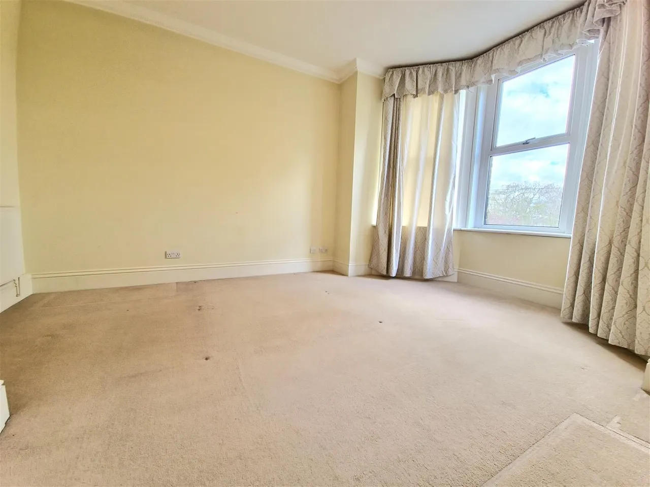 Callis Court Road, Broadstairs, Kent CT10 3AE, photo 6