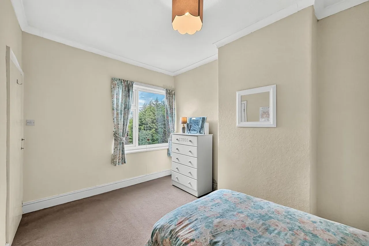 Oldfield Road, Altrincham, Cheshire WA14 4EF, photo 17