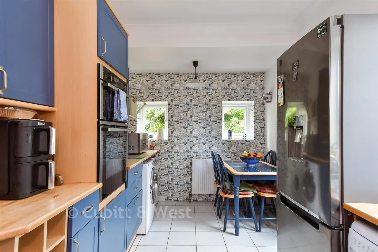 Brook Lane, Ferring, BN12, photo 5