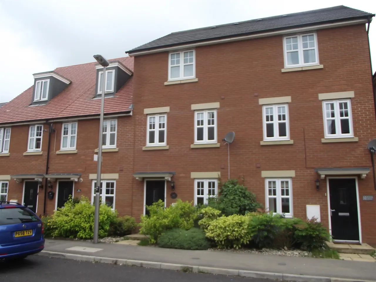 4 bed house to rent, St. Helena Avenue, Newton Leys, MK3