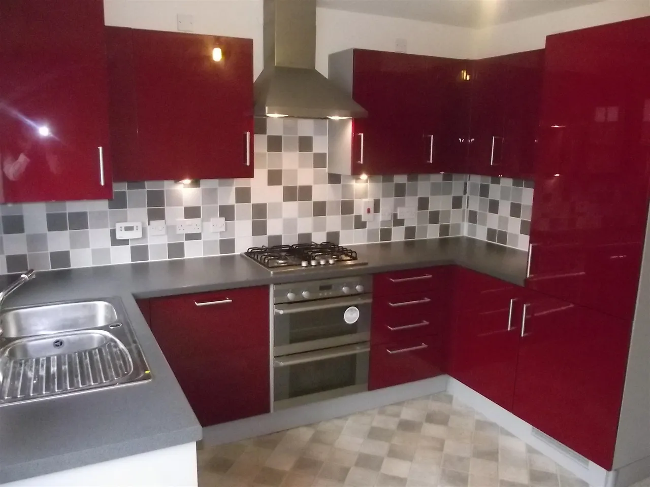 St. Helena Avenue, Newton Leys, MK3, photo 3