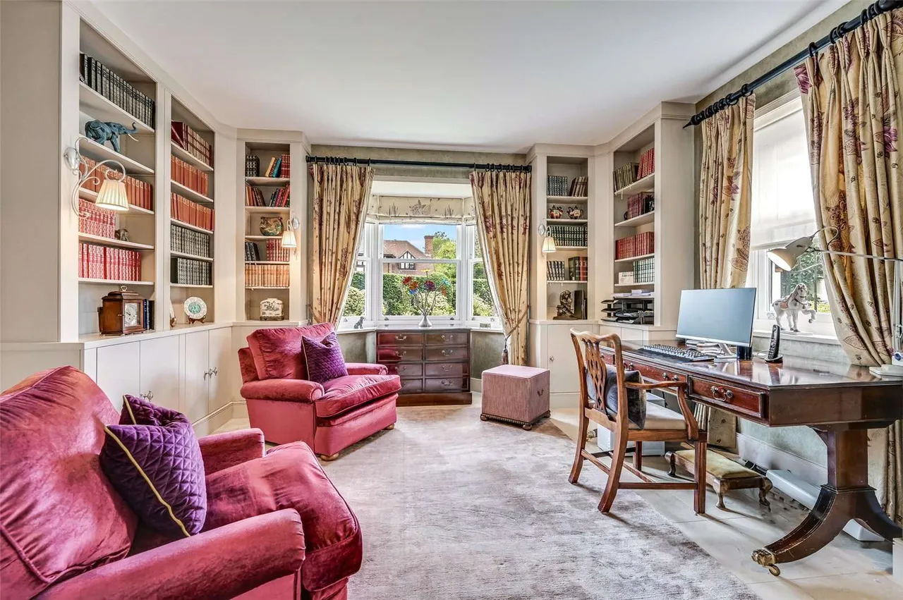 Ramsden Park Road, Ramsden Bellhouse, Billericay, Essex, CM11 1NS, photo 11