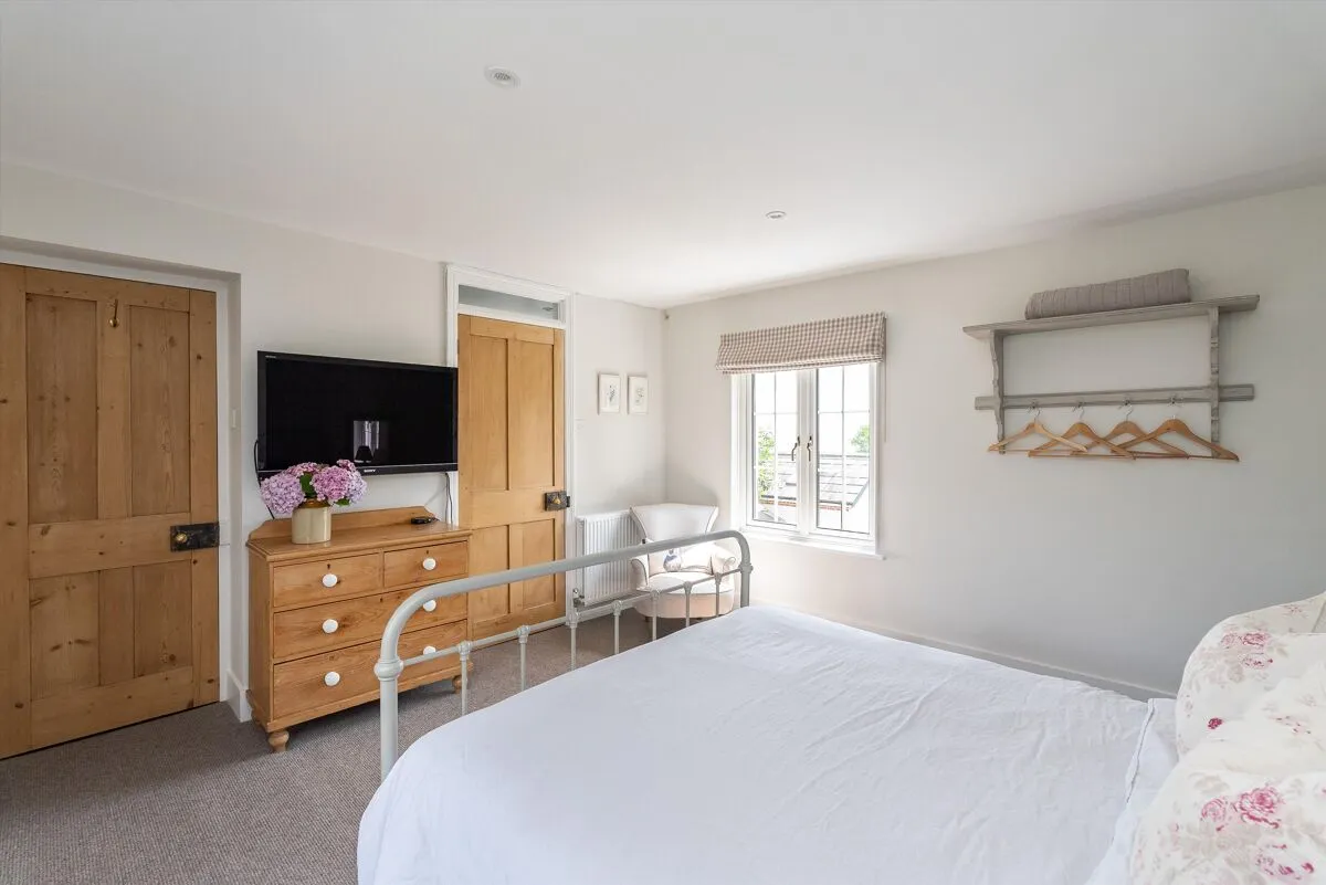 Lime Tree Cottages, Ranmore Common, RH5, photo 17