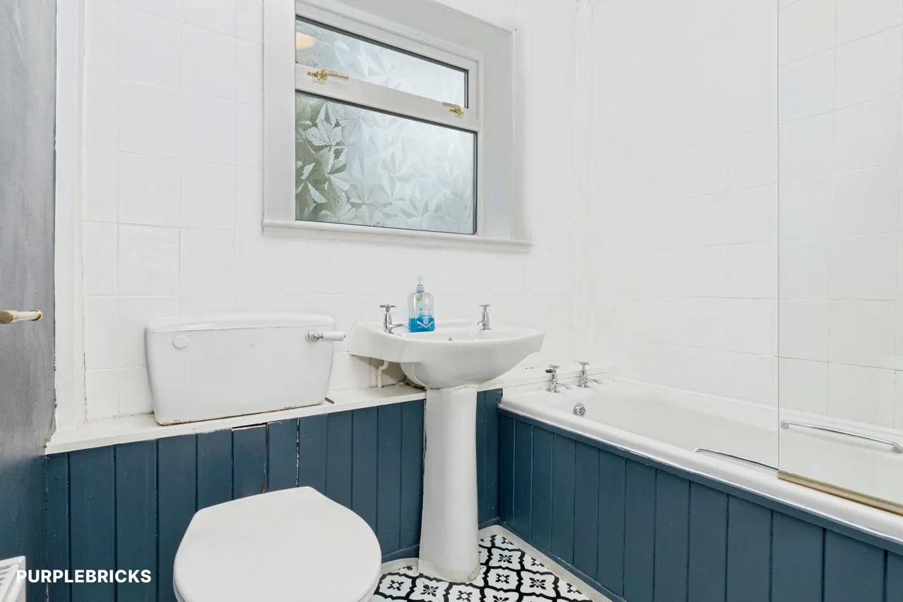 Sunnyside Drive, Glasgow, G15, photo 17