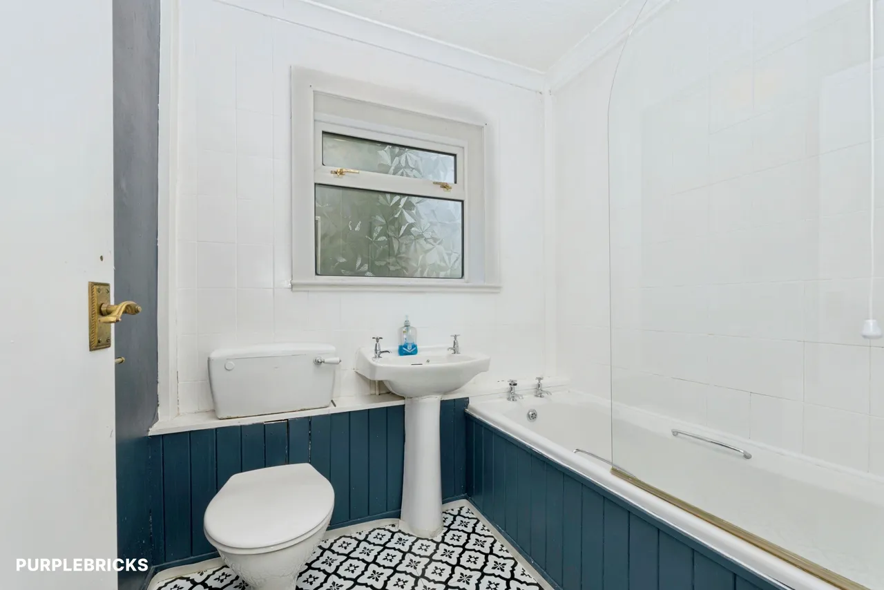 Sunnyside Drive, Glasgow, G15, photo 16