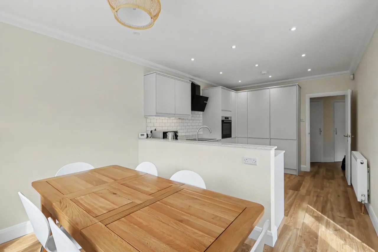 Wallisdown, BH12, photo 8