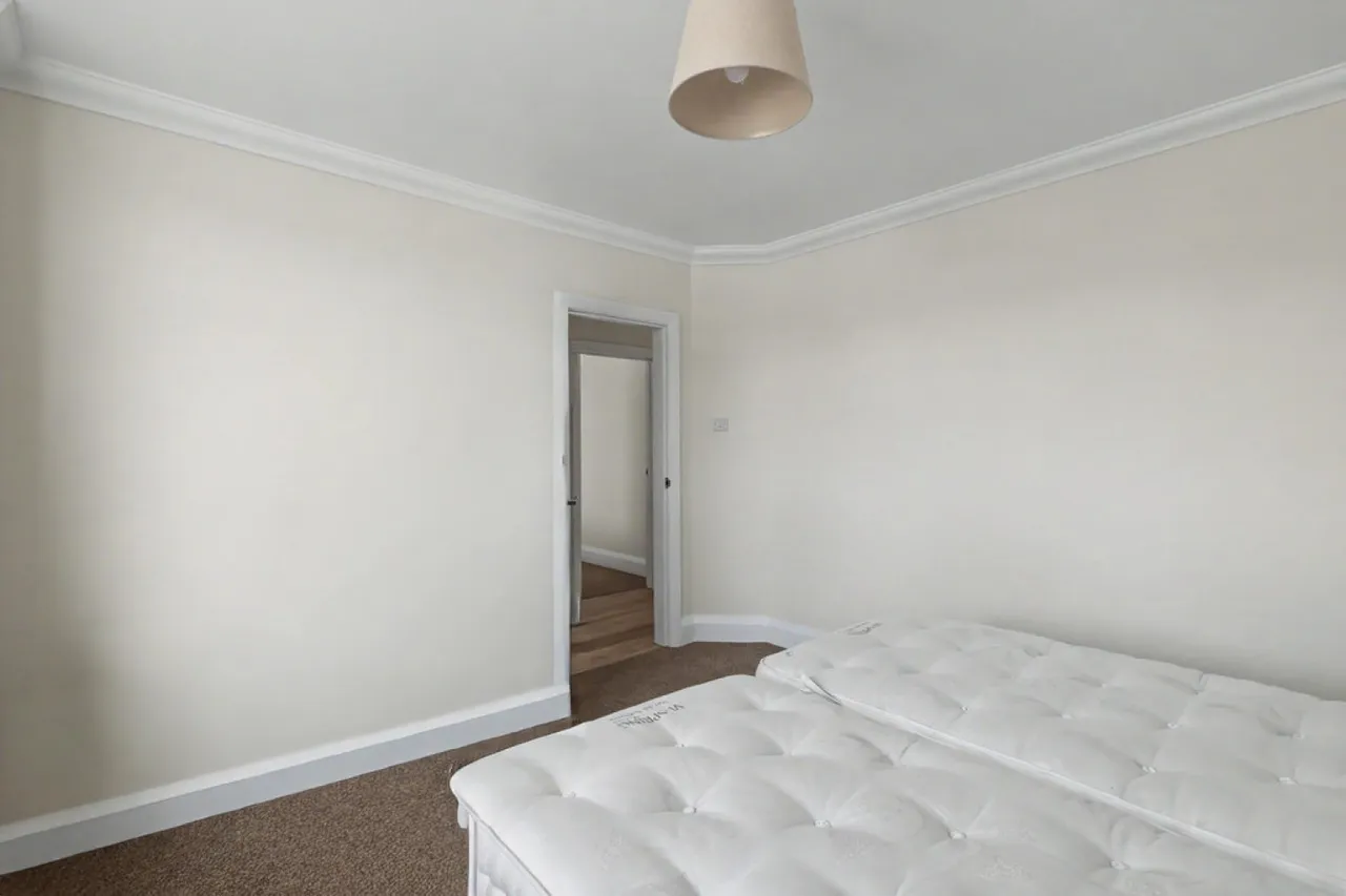 Wallisdown, BH12, photo 14