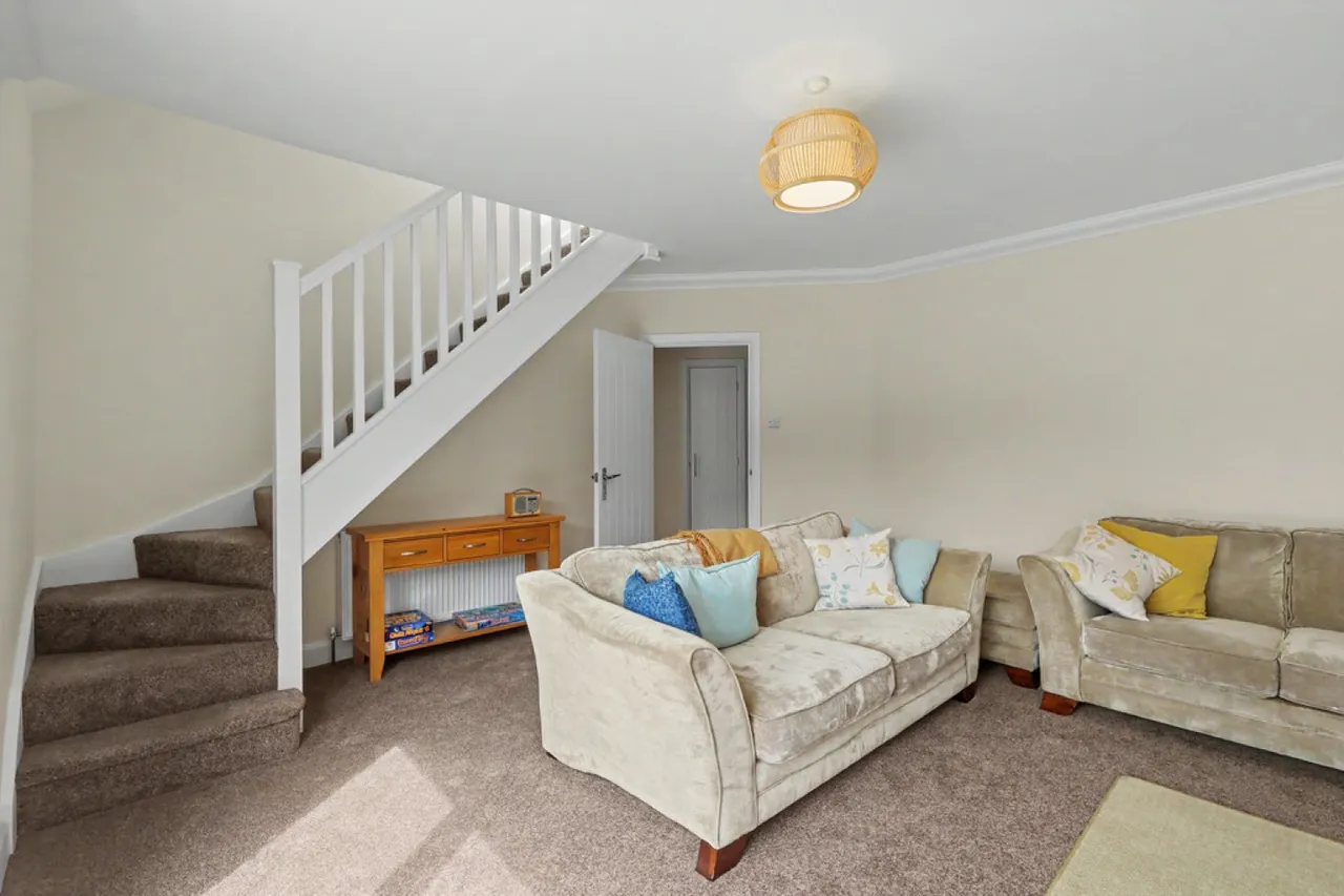 Wallisdown, BH12, photo 10