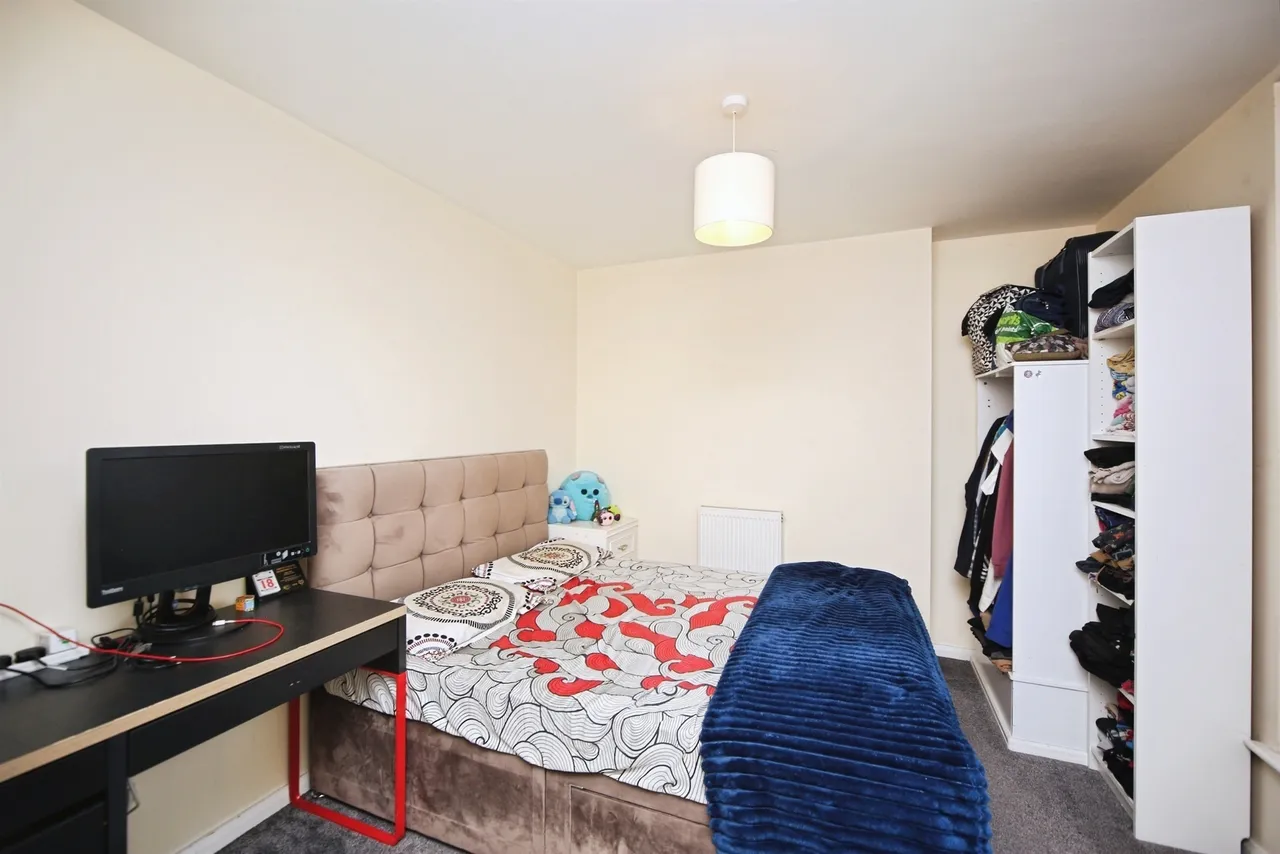 Warwick Road, Solihull, B92, photo 12